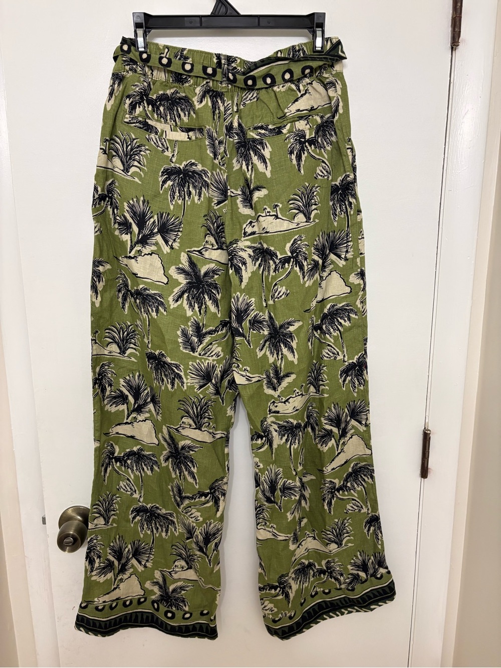 Tahari 100% Linen Wide Leg Pants Green Tropical Palm Print Belted Resort M - Picture 6 of 12